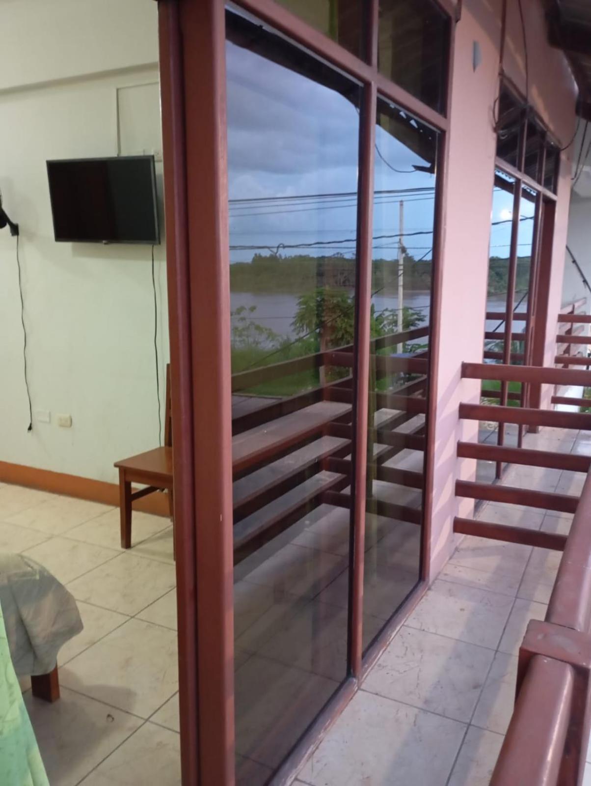 Hostal El Puerto Yurimaguas 외부 사진
