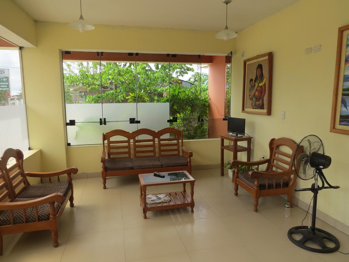 Hostal El Puerto Yurimaguas 외부 사진